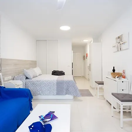 Aparthotel Listen The Stars 505 - Cristianos 4*